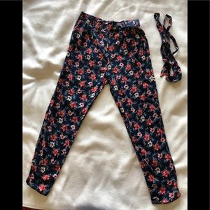 Hollister  floral pants
